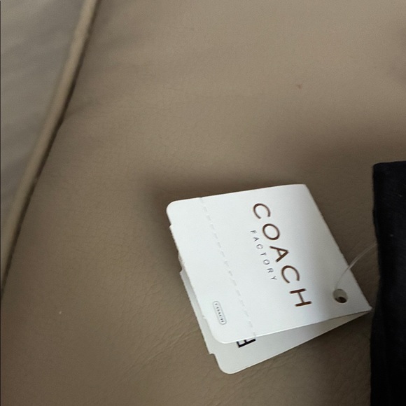 NWT Coach Black Shoulder Bag with Gold Accents - Picture 4 of 13